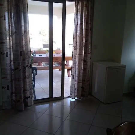 Dili Home
